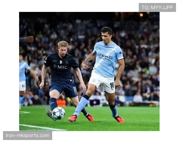 曼城倚重罗德里控球重塑进攻节奏，状态回暖成争冠关键