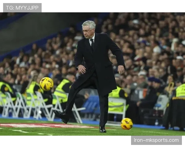 安切洛蒂深度剖析：战术创新与团队凝聚力成就冠军荣耀