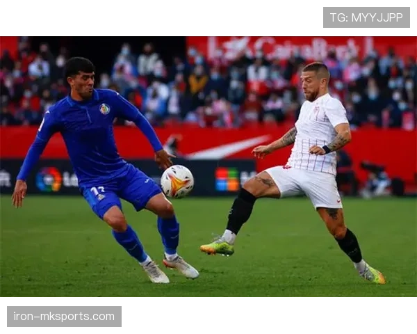 格拉纳达控球表现亮眼,状态回暖点燃球迷期待 格拉纳达控球表现亮眼,状态回暖点燃球迷期待